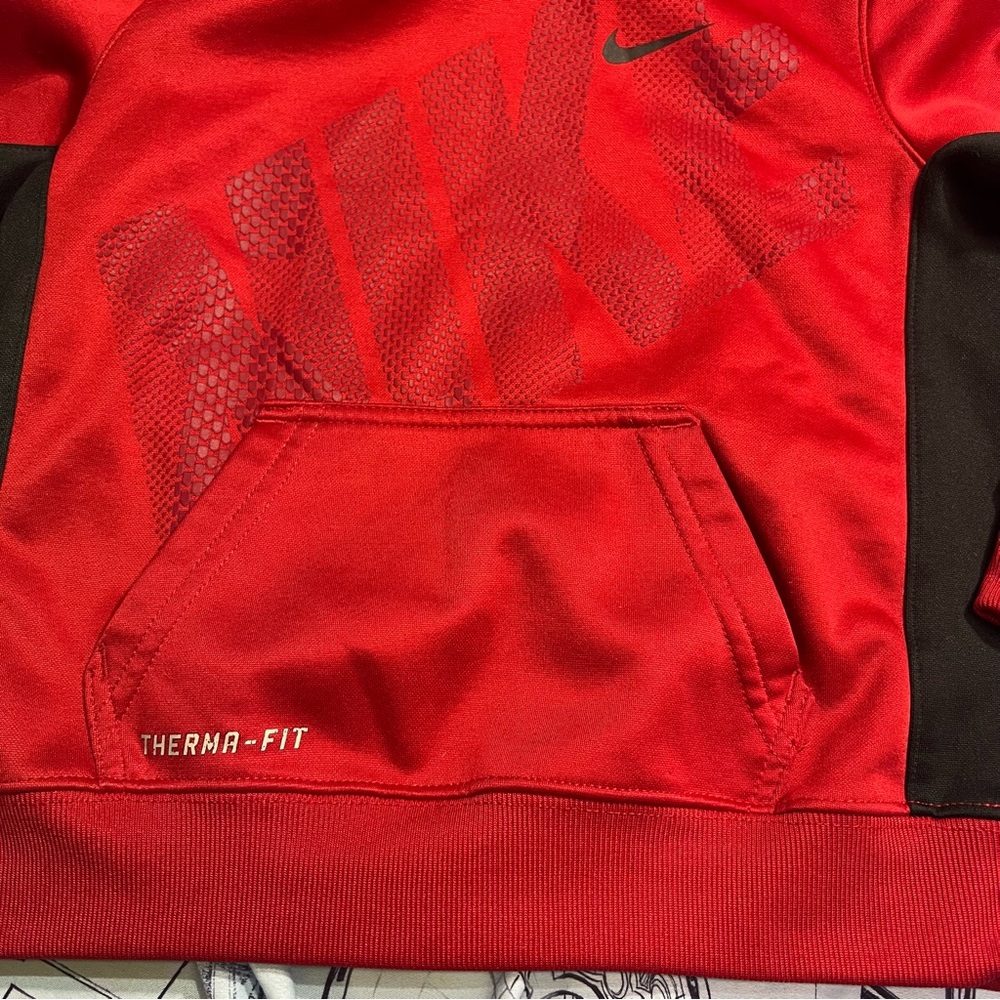 Nike Kids Red and Black Therma-Fit Hoodie - Picture 6 of 6